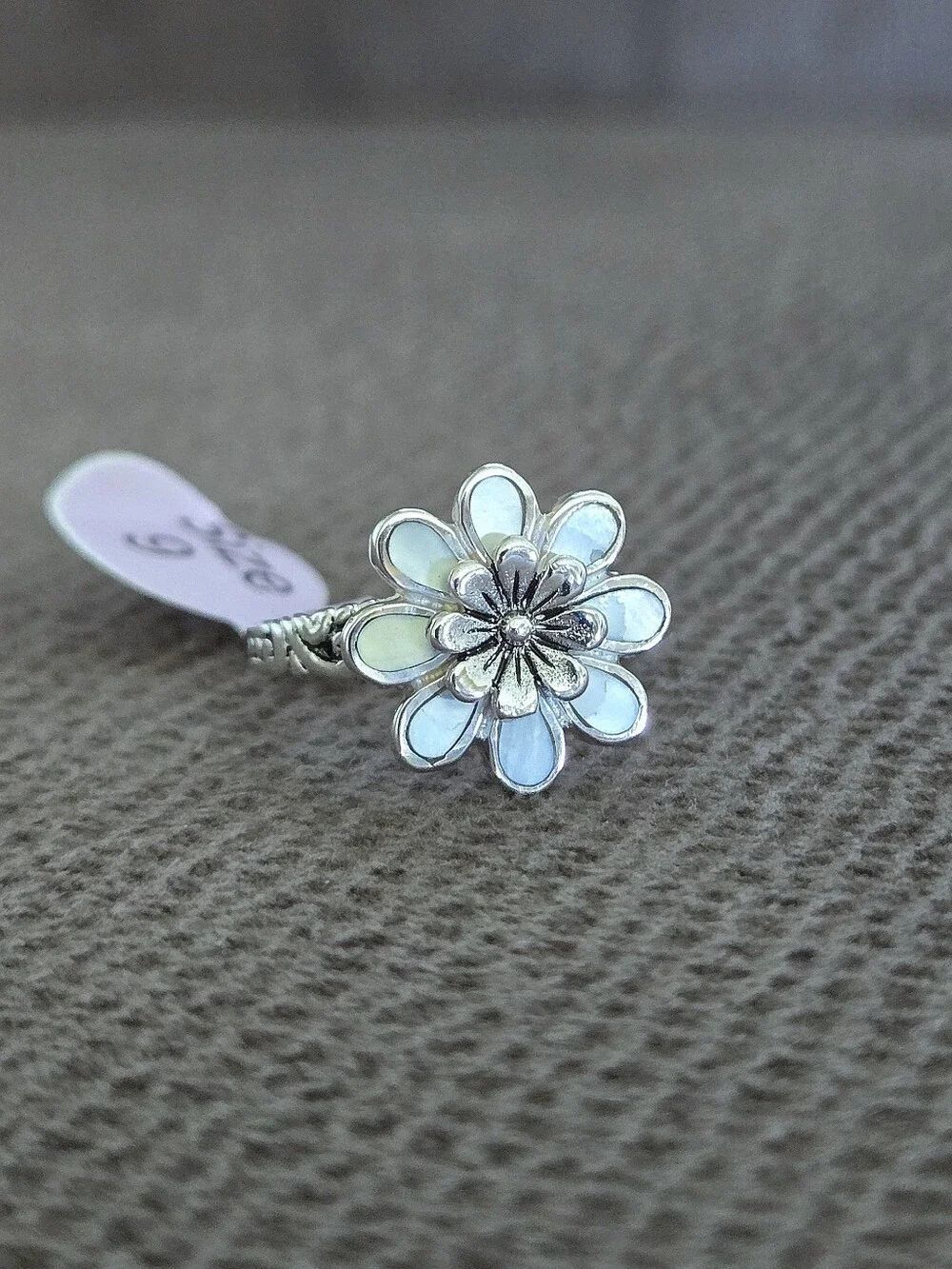 Athra Trading Inc. (ATI) Silver🤍 Double✌️ Stacked Flower🌸 Ring💍